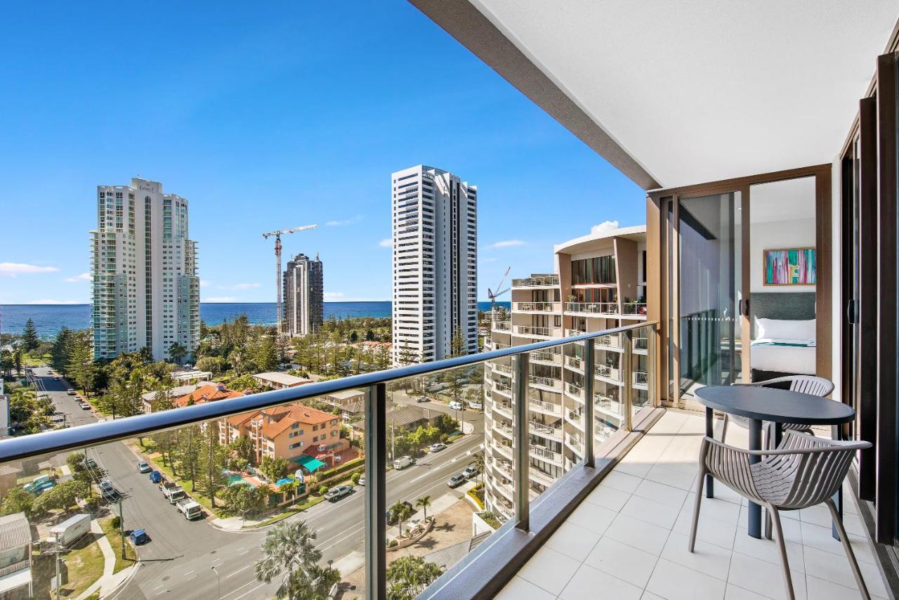 The Eureka Gold Coast Residence On Broadbeach Exterior photo